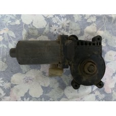 windo motor vw right front 0130821723