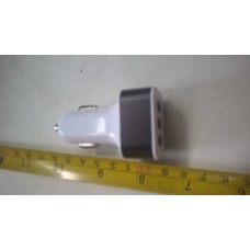white sell phone charger 3 usb cavity