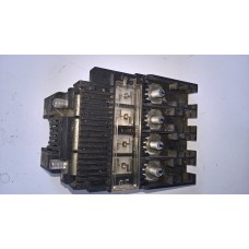 nissan fuse pole