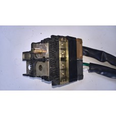 nissan fuses pole