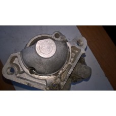 starter m000t86181  8200021396 renault nissan dacia